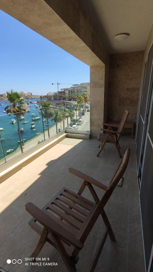 Aquamarine Sea Front Apartments - Third Floor Марсаскала Екстер'єр фото